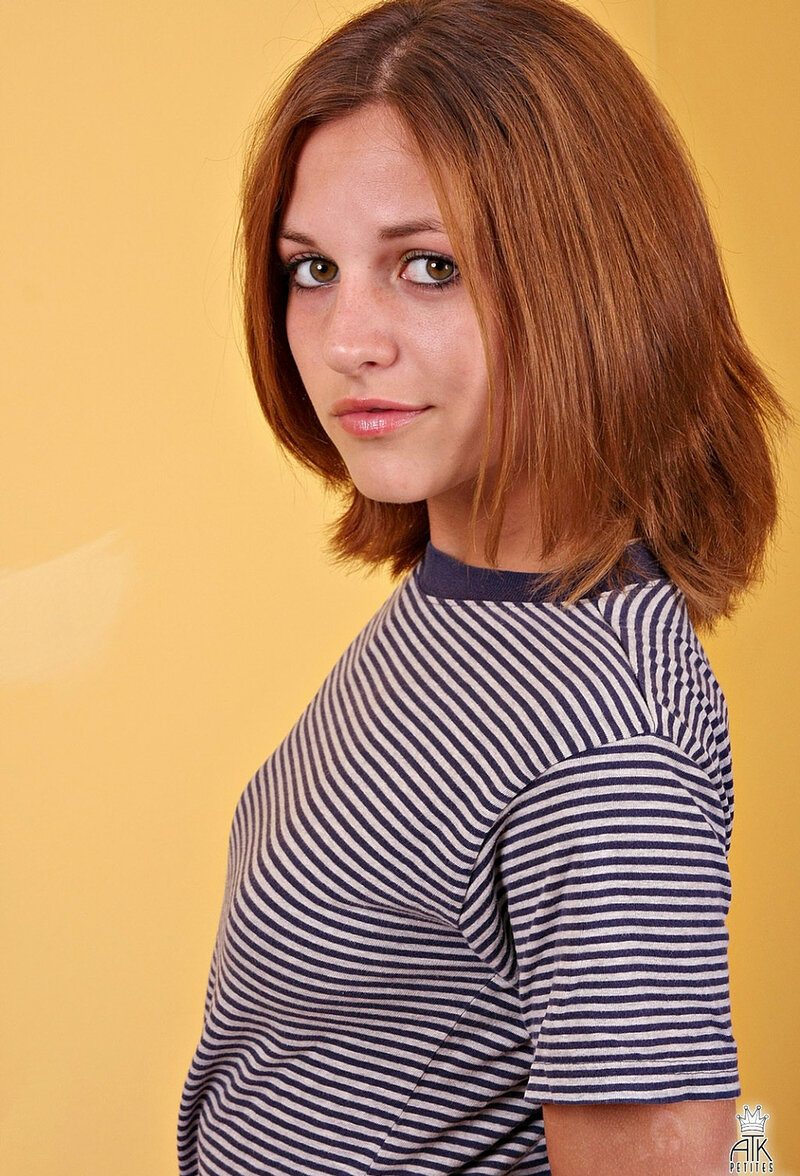 Алина, 19